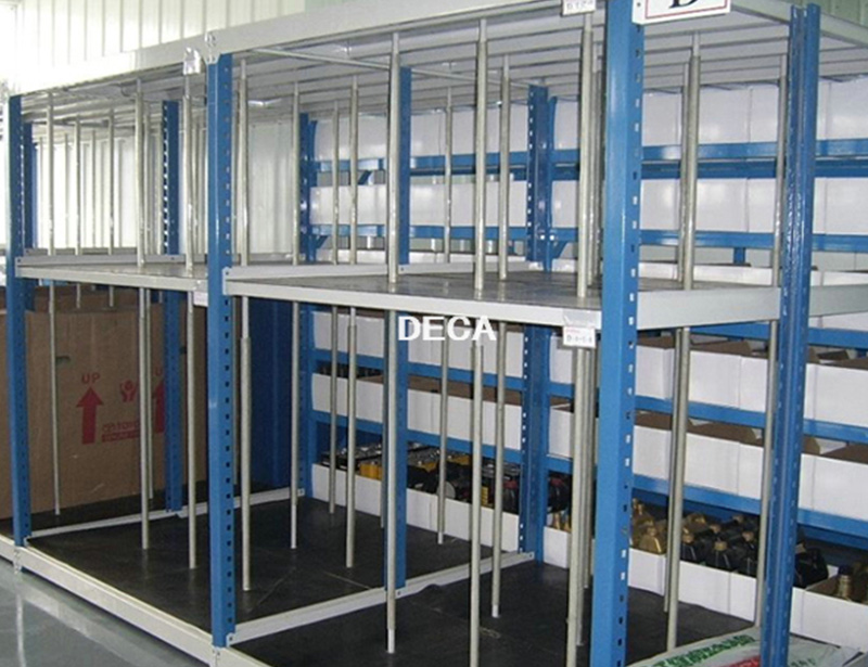 青島汽車4S店貨架